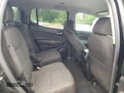 ✅ 2018 GMC Acadia SLE • VIN: 1GKKNSLS3JZ189652 • Лот: 61361255. Опубликован ранее на Copart с пробегом 81 780 миль. Бесплатный доступ к архиву аукционных продаж из США и подробный отчёт об истории автомобиля на DreamBid. Изображение 11.