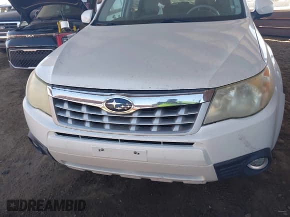 ✅ 2012 Subaru Forester X Limited • VIN: JF2SHBEC8CH428180 • Лот: 43560861. Опубликован ранее на IAAI с пробегом 206 605 миль. Бесплатный доступ к архиву аукционных продаж из США и подробный отчёт об истории автомобиля на DreamBid. Изображение 6.