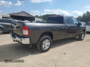 ✅ 2024 Ram 2500 Tradesman • VIN: 3C6UR5HJ1RG408444 • Лот: 84730775. Опубликован ранее на Copart с пробегом 1 466 миль. Бесплатный доступ к архиву аукционных продаж из США и подробный отчёт об истории автомобиля на DreamBid. Изображение 3.