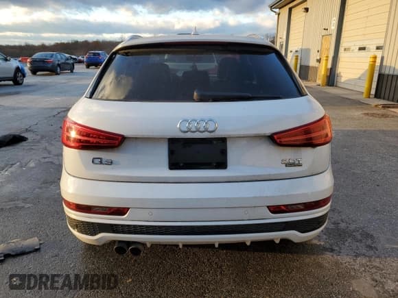 ✅ 2017 Audi Q3 Prestige • VIN: WA1GCCFS0HR001103 • Lot: 92045425. Listed on Copart with 175,568 mi. Free auction sales archive from the USA and detailed vehicle history report at DreamBid. Image 6.
