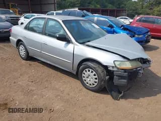 ✅ 2002 Honda Accord VP • VIN: 1HGCF86682A092690 • Lot: 43159989. Wystawiony na IAAI z przebiegiem 175 384 mil. Bezpłatny archiwum sprzedaży aukcyjnych z USA i szczegółowy raport historii pojazdu na DreamBid. Zdjęcie 1.