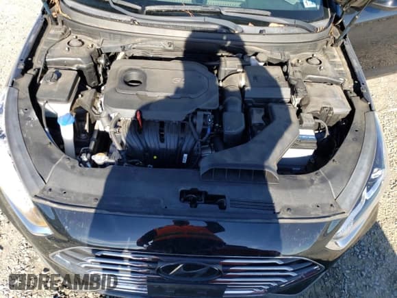 ✅ 2019 Hyundai Sonata SE • VIN: 5NPE24AF6KH778657 • Lot: 71325502. Listed on Copart with 27,752 mi. Free auction sales archive from the USA and detailed vehicle history report at DreamBid. Image 11.