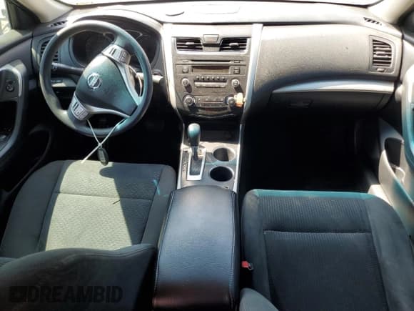 ✅ 2015 Nissan Altima 2.5 • VIN: 1N4AL3AP5FN874922 • Lot: 59928755. Listed on Copart with 206,566 mi. Free auction sales archive from the USA and detailed vehicle history report at DreamBid. Image 8.