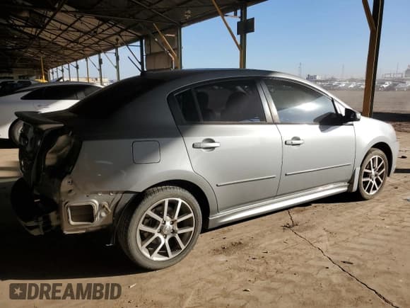 ✅ 2008 Nissan Sentra SE-R • VIN: 3N1BB61E28L656024 • Lot: 78936834. Listed on Copart with 131,805 mi. Free auction sales archive from the USA and detailed vehicle history report at DreamBid. Image 3.