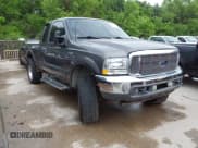 ✅ 2003 Ford F-250 XL • VIN: 1FTNX21L73EB40320 • Lot: 42071292. Listed on IAAI with 301,082 mi. Free auction sales archive from the USA and detailed vehicle history report at DreamBid. Image 1.