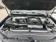 ✅ 2018 Toyota 4Runner SR5 • VIN: JTEBU5JR5J5558076 • Lot: 43805773. Listed on IAAI with 201,724 mi. Free auction sales archive from the USA and detailed vehicle history report at DreamBid. Image 10.