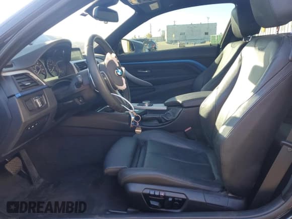 ✅ 2015 BMW 4 Series 435i xDrive • VIN: WBA3R5C54FK371826 • Лот: 89885785. Опубликован ранее на Copart с пробегом 51 774 миль. Бесплатный доступ к архиву аукционных продаж из США и подробный отчёт об истории автомобиля на DreamBid. Изображение 7.