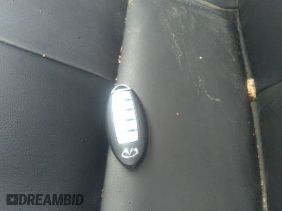 ✅ 2018 Infiniti Q60 Luxe • VIN: JN1EV7EL1JM393037 • Лот: 41308526. Опубликован ранее на IAAI с пробегом 54 065 миль. Бесплатный доступ к архиву аукционных продаж из США и подробный отчёт об истории автомобиля на DreamBid. Изображение 11.