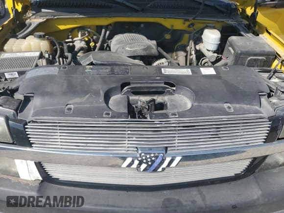 ✅ 2004 Chevrolet Silverado 2500HD LS • VIN: 1GCHK23U14F190207 • Lot: 81964065. Wystawiony na Copart z przebiegiem 150 202 mil. Bezpłatny archiwum sprzedaży aukcyjnych z USA i szczegółowy raport historii pojazdu na DreamBid. Zdjęcie 11.