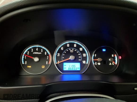 ✅ 2009 Hyundai Santa Fe Limited • VIN: 5NMSH13E29H264798 • Lot: 83107714. Listed on Copart with 86,833 mi. Free auction sales archive from the USA and detailed vehicle history report at DreamBid. Image 9.