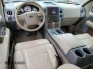 ✅ 2004 Ford F-150 XLT • VIN: 1FTPX14584NC56613 • Lot: 58609985. Wystawiony na Copart z przebiegiem 156 853 mil. Bezpłatny archiwum sprzedaży aukcyjnych z USA i szczegółowy raport historii pojazdu na DreamBid. Zdjęcie 8.