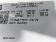 ✅ 2024 Chevrolet Silverado 2500HD • VIN: 1GB0WLE7XRF169799 • Lot: 42273647. Wystawiony na IAAI z przebiegiem 4 552 mil. Bezpłatny archiwum sprzedaży aukcyjnych z USA i szczegółowy raport historii pojazdu na DreamBid. Zdjęcie 9.