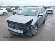 ✅ 2022 Kia Niro LXS • VIN: KNDCB3LC0N5524533 • Lot: 41903095. Listed on IAAI with 76,825 mi. Free auction sales archive from the USA and detailed vehicle history report at DreamBid. Image 18.