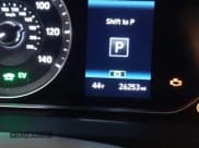 ✅ 2021 Hyundai Ioniq Blue • VIN: KMHC65LC0MU255739 • Lot: 41469705. Wystawiony na IAAI z przebiegiem 26 253 mil. Bezpłatny archiwum sprzedaży aukcyjnych z USA i szczegółowy raport historii pojazdu na DreamBid. Zdjęcie 16.