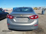 ✅ 2018 Chevrolet Cruze LT • VIN: 1G1BE5SM3J7226199 • Lot: 43466842. Listed on IAAI with 67,601 mi. Free auction sales archive from the USA and detailed vehicle history report at DreamBid. Image 16.