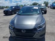 ✅ 2023 Nissan Versa SV • VIN: 3N1CN8EV4PL832815 • Lot: 42488258. Wystawiony na IAAI z przebiegiem 47 242 mil. Bezpłatny archiwum sprzedaży aukcyjnych z USA i szczegółowy raport historii pojazdu na DreamBid. Zdjęcie 6.