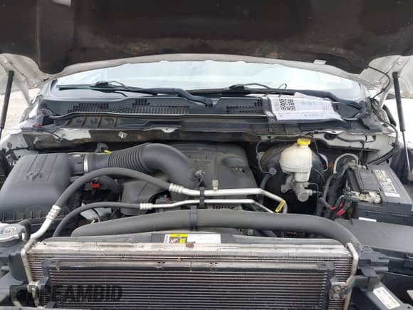 2016 Ram 1500 Express with VIN 1C6RR7FT5GS125377, listed as a IAAI auction lot 42434120 with 307,641 mi miles and . Bid and sale history available at DreamBid. Image 9.