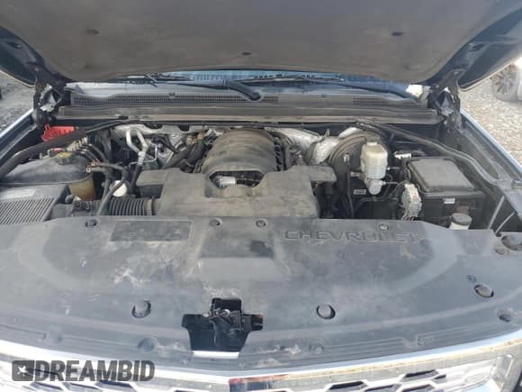 ✅ 2015 Chevrolet Suburban LT • VIN: 1GNSKJKC7FR195218 • Lot: 92090005. Listed on Copart with 257,730 mi. Free auction sales archive from the USA and detailed vehicle history report at DreamBid. Image 12.