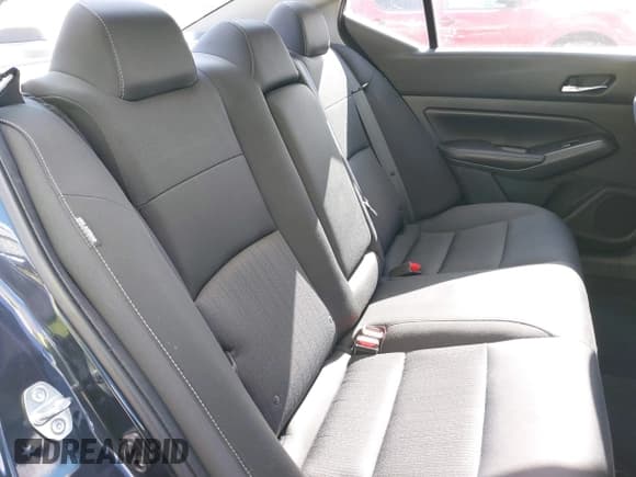 ✅ 2019 Nissan Altima SV • VIN: 1N4BL4DV8KC128751 • Lot: 43410821. Listed on IAAI with 91,648 mi. Free auction sales archive from the USA and detailed vehicle history report at DreamBid. Image 8.