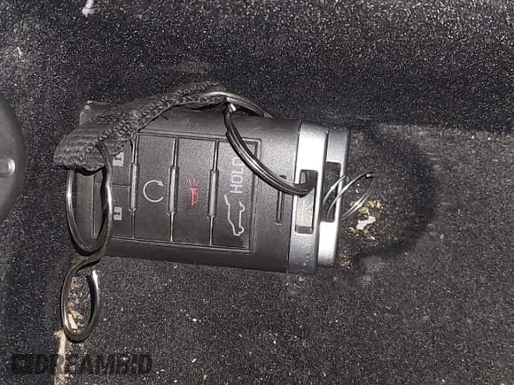 ✅ 2013 Cadillac SRX Premium Collection • VIN: 3GYFNEE38DS609566 • Лот: 43884327. Опубликован ранее на IAAI с пробегом 247 043 миль. Бесплатный доступ к архиву аукционных продаж из США и подробный отчёт об истории автомобиля на DreamBid. Изображение 11.