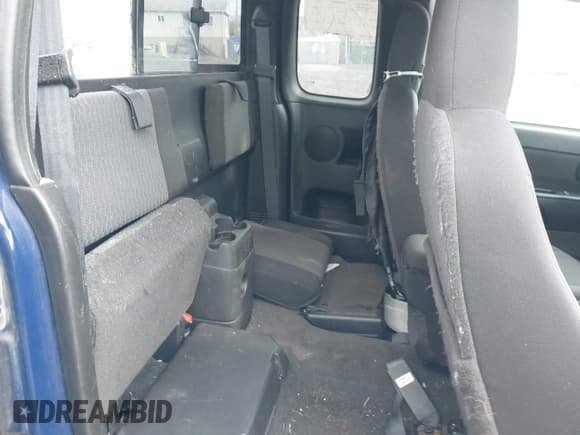 ✅ 2010 Chevrolet Colorado 2LT • VIN: 1GCKTDDE9A8147689 • Лот: 43646075. Опубликован ранее на IAAI с пробегом 140 588 миль. Бесплатный доступ к архиву аукционных продаж из США и подробный отчёт об истории автомобиля на DreamBid. Изображение 8.