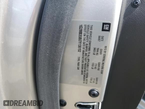 ✅ 2007 Pontiac Solstice • VIN: 1G2MB35B07Y136152 • Lot: 70101445. Wystawiony na Copart z przebiegiem 55 850 mil. Bezpłatny archiwum sprzedaży aukcyjnych z USA i szczegółowy raport historii pojazdu na DreamBid. Zdjęcie 12.