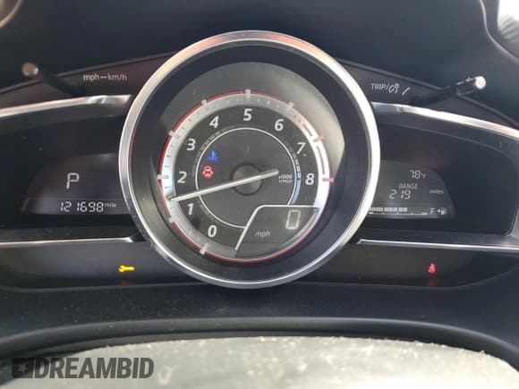 ✅ 2014 Mazda 3 S Grand Touring • VIN: JM1BM1W39E1204141 • Lot: 87128195. Listed on Copart with 121,698 mi. Free auction sales archive from the USA and detailed vehicle history report at DreamBid. Image 9.