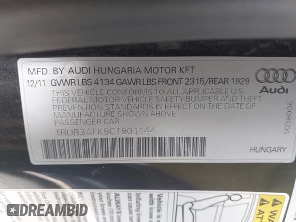 ✅ 2012 Audi TT RS 2.5T • VIN: TRUB3AFK9C1901144 • Lot: 43206956. Wystawiony na IAAI z przebiegiem 94 251 mil. Bezpłatny archiwum sprzedaży aukcyjnych z USA i szczegółowy raport historii pojazdu na DreamBid. Zdjęcie 9.