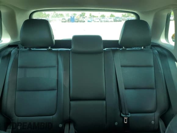 ✅ 2012 Volkswagen Tiguan SE • VIN: WVGAV7AX7CW077231 • Лот: 62350405. Опубликован ранее на Copart с пробегом 162 155 миль. Бесплатный доступ к архиву аукционных продаж из США и подробный отчёт об истории автомобиля на DreamBid. Изображение 10.