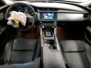 ✅ 2017 Jaguar XF 35t Premium • VIN: SAJBD4BV4HCY29193 • Lot: 87858885. Listed on Copart with 89,259 mi. Free auction sales archive from the USA and detailed vehicle history report at DreamBid. Image 8.