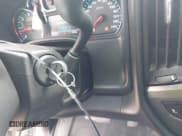 ✅ 2019 Chevrolet Silverado 1500 LT • VIN: 2GCVKPEC9K1101198 • Lot: 43149315. Wystawiony na IAAI z przebiegiem 106 346 mil. Bezpłatny archiwum sprzedaży aukcyjnych z USA i szczegółowy raport historii pojazdu na DreamBid. Zdjęcie 11.