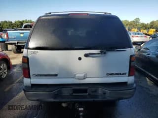 ✅ 2005 Chevrolet Suburban LT • VIN: 3GNEC16Z55G271476 • Lot: 76740214. Wystawiony na Copart z przebiegiem Nie podano. Bezpłatny archiwum sprzedaży aukcyjnych z USA i szczegółowy raport historii pojazdu na DreamBid. Zdjęcie 6.