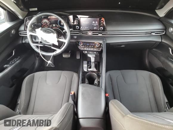 ✅ 2022 Hyundai Elantra SEL • VIN: 5NPLS4AG4NH059315 • Lot: 84774695. Listed on Copart with 33,240 mi. Free auction sales archive from the USA and detailed vehicle history report at DreamBid. Image 8.