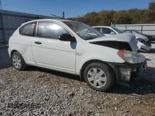 ✅ 2007 Hyundai Accent GS • VIN: KMHCM36CX7U053842 • Лот: 77150154. Опубликован ранее на Copart с пробегом 162 774 миль. Бесплатный доступ к архиву аукционных продаж из США и подробный отчёт об истории автомобиля на DreamBid. Изображение 4.