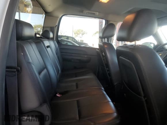 ✅ 2011 Chevrolet Silverado 1500 LT • VIN: 3GCPKSE29BG202879 • Lot: 42311355. Listed on Copart with 176,911 mi. Free auction sales archive from the USA and detailed vehicle history report at DreamBid. Image 10.