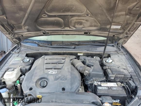 ✅ 2009 Hyundai Azera Limited • VIN: KMHFC46F49A388051 • Lot: 56252425. Listed on Copart with 177,171 mi. Free auction sales archive from the USA and detailed vehicle history report at DreamBid. Image 11.