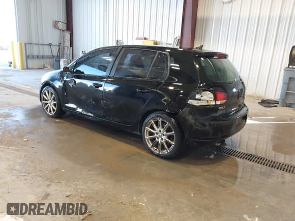 ✅ 2011 Volkswagen Golf TDI • VIN: WVWDM7AJ7BW304089 • Лот: 43581960. Опубликован ранее на IAAI с пробегом 133 229 миль. Бесплатный доступ к архиву аукционных продаж из США и подробный отчёт об истории автомобиля на DreamBid. Изображение 3.