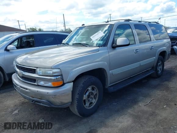 ✅ 2004 Chevrolet Suburban Z71 • VIN: 3GNFK16Z94G210623 • Лот: 42227673. Опубликован ранее на IAAI с пробегом 183 831 миль. Бесплатный доступ к архиву аукционных продаж из США и подробный отчёт об истории автомобиля на DreamBid. Изображение 2.