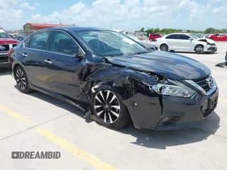 ✅ 2018 Nissan Altima SV • VIN: 1N4AL3AP7JC171794 • Лот: 42555888. Опубликован ранее на IAAI с пробегом 141 617 миль. Бесплатный доступ к архиву аукционных продаж из США и подробный отчёт об истории автомобиля на DreamBid. Изображение 1.
