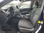 ✅ 2020 Toyota RAV4 XLE • VIN: 2T3P1RFV9LC108671 • Lot: 92195205. Wystawiony na Copart z przebiegiem 53 168 mil. Bezpłatny archiwum sprzedaży aukcyjnych z USA i szczegółowy raport historii pojazdu na DreamBid. Zdjęcie 7.