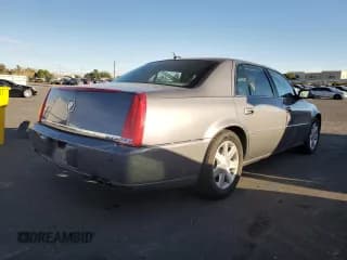 ✅ 2007 Cadillac DTS Luxury I • VIN: 1G6KD57Y17U114276 • Lot: 89559125. Wystawiony na Copart z przebiegiem 112 938 mil. Bezpłatny archiwum sprzedaży aukcyjnych z USA i szczegółowy raport historii pojazdu na DreamBid. Zdjęcie 3.