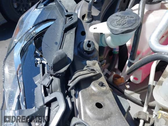 2022 Toyota Camry Hybrid XLE with VIN 4T1F31AK4NU571560, listed as a IAAI auction lot 42654973 with 10,810 mi miles and . Bid and sale history available at DreamBid. Image 20.