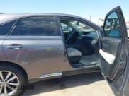 ✅ 2015 Lexus RX 450h • VIN: 2T2ZB1BA1FC003559 • Lot: 43396342. Wystawiony na IAAI z przebiegiem 113 953 mil. Bezpłatny archiwum sprzedaży aukcyjnych z USA i szczegółowy raport historii pojazdu na DreamBid. Zdjęcie 5.