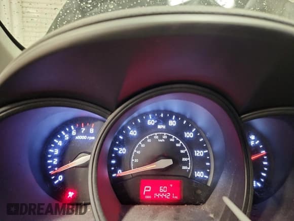 ✅ 2013 Kia Rio EX • VIN: KNADN4A33D6244311 • Лот: 91313355. Опубликован ранее на Copart с пробегом 144 421 миль. Бесплатный доступ к архиву аукционных продаж из США и подробный отчёт об истории автомобиля на DreamBid. Изображение 9.