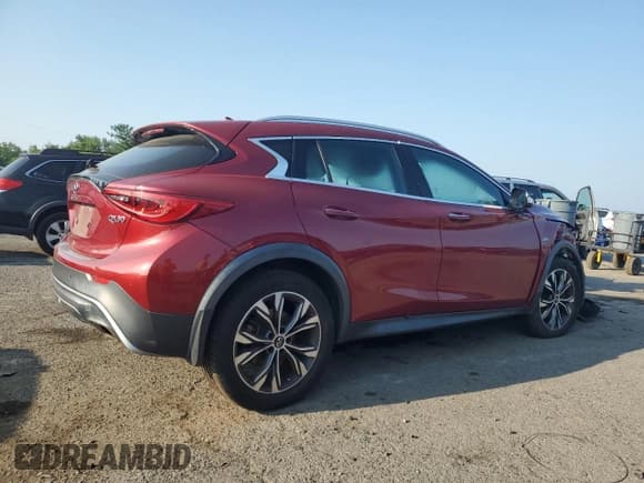 ✅ 2018 Infiniti QX30 Premium • VIN: SJKCH5CR4JA051958 • Lot: 66087405. Wystawiony na Copart z przebiegiem 50 393 mil. Bezpłatny archiwum sprzedaży aukcyjnych z USA i szczegółowy raport historii pojazdu na DreamBid. Zdjęcie 3.