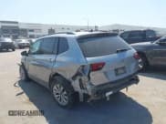 ✅ 2020 Volkswagen Tiguan S • VIN: 3VV1B7AX8LM054877 • Лот: 43147566. Опубликован ранее на IAAI с пробегом 118 030 миль. Бесплатный доступ к архиву аукционных продаж из США и подробный отчёт об истории автомобиля на DreamBid. Изображение 3.