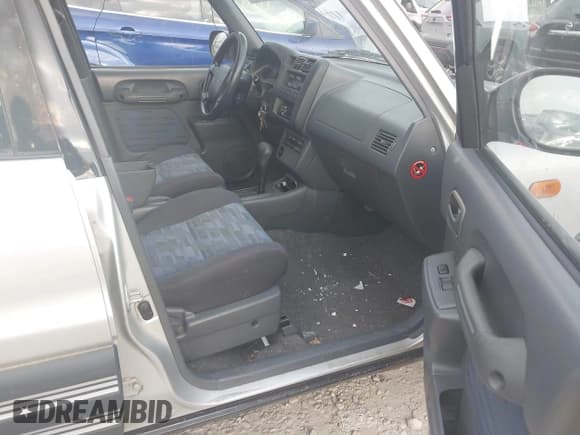 ✅ 1997 Toyota RAV4 • VIN: JT3HP10V0V7025810 • Lot: 42988289. Listed on IAAI with 21,420 mi. Free auction sales archive from the USA and detailed vehicle history report at DreamBid. Image 5.