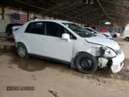 ✅ 2011 Nissan Versa S • VIN: 3N1BC1AP6BL420839 • Lot: 86187425. Wystawiony na Copart z przebiegiem 171 977 mil. Bezpłatny archiwum sprzedaży aukcyjnych z USA i szczegółowy raport historii pojazdu na DreamBid. Zdjęcie 4.