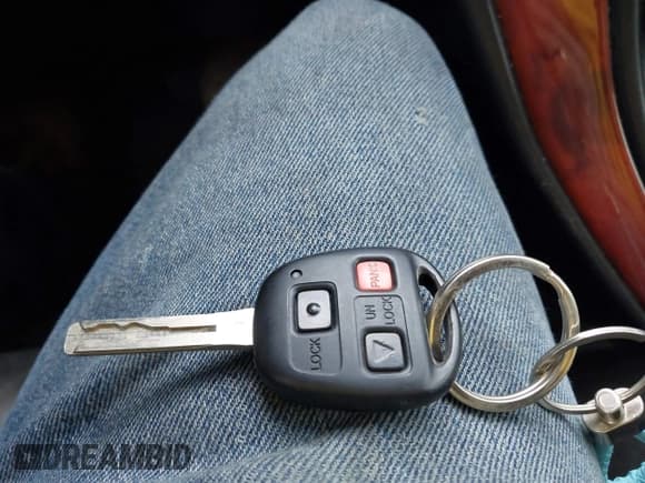 ✅ 2003 Lexus RX 300 • VIN: JTJHF10U230304569 • Lot: 42057211. Listed on IAAI with 182,164 mi. Free auction sales archive from the USA and detailed vehicle history report at DreamBid. Image 11.