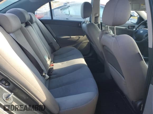 ✅ 2009 Hyundai Sonata GLS • VIN: 5NPET46C79H423681 • Лот: 83840354. Опубликован ранее на Copart с пробегом 164 368 миль. Бесплатный доступ к архиву аукционных продаж из США и подробный отчёт об истории автомобиля на DreamBid. Изображение 10.